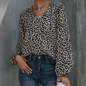 Boho leopard print v neck long sleeve blouse